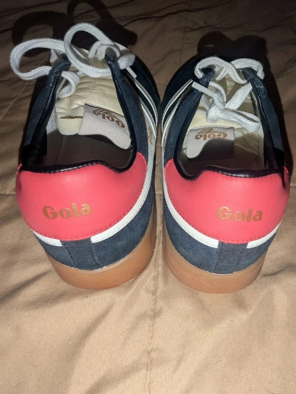 NWOT Gola Cyclone Women's Sneakers Size 10 Black White And Pink